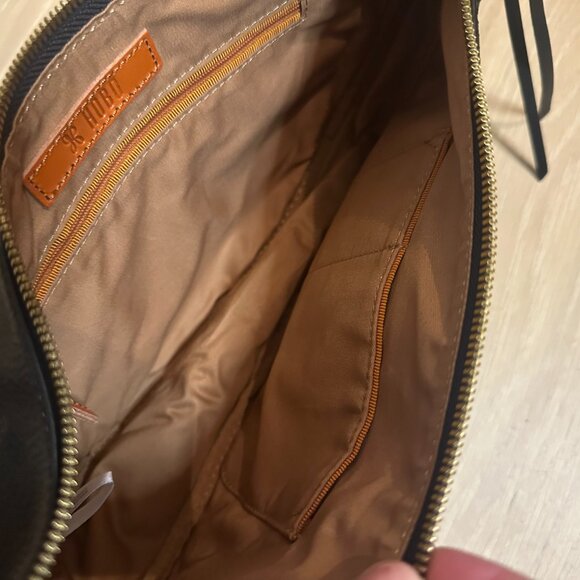 HOBO Knox Sling Bag Crossbody Purse Pebbled Leather Classic Travel Black - Picture 10 of 11